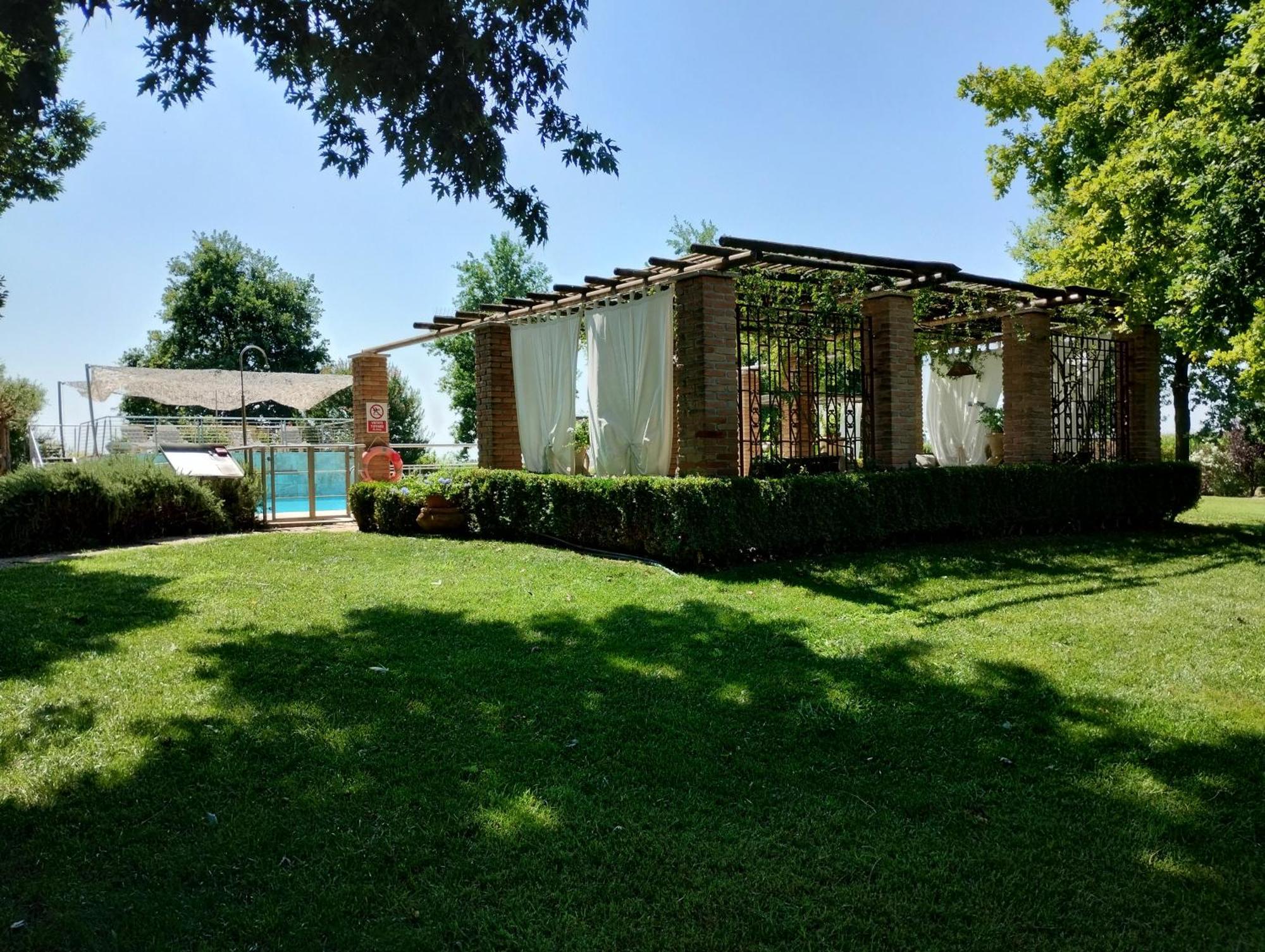 B&B Casazze Dream Marcaria Bagian luar foto
